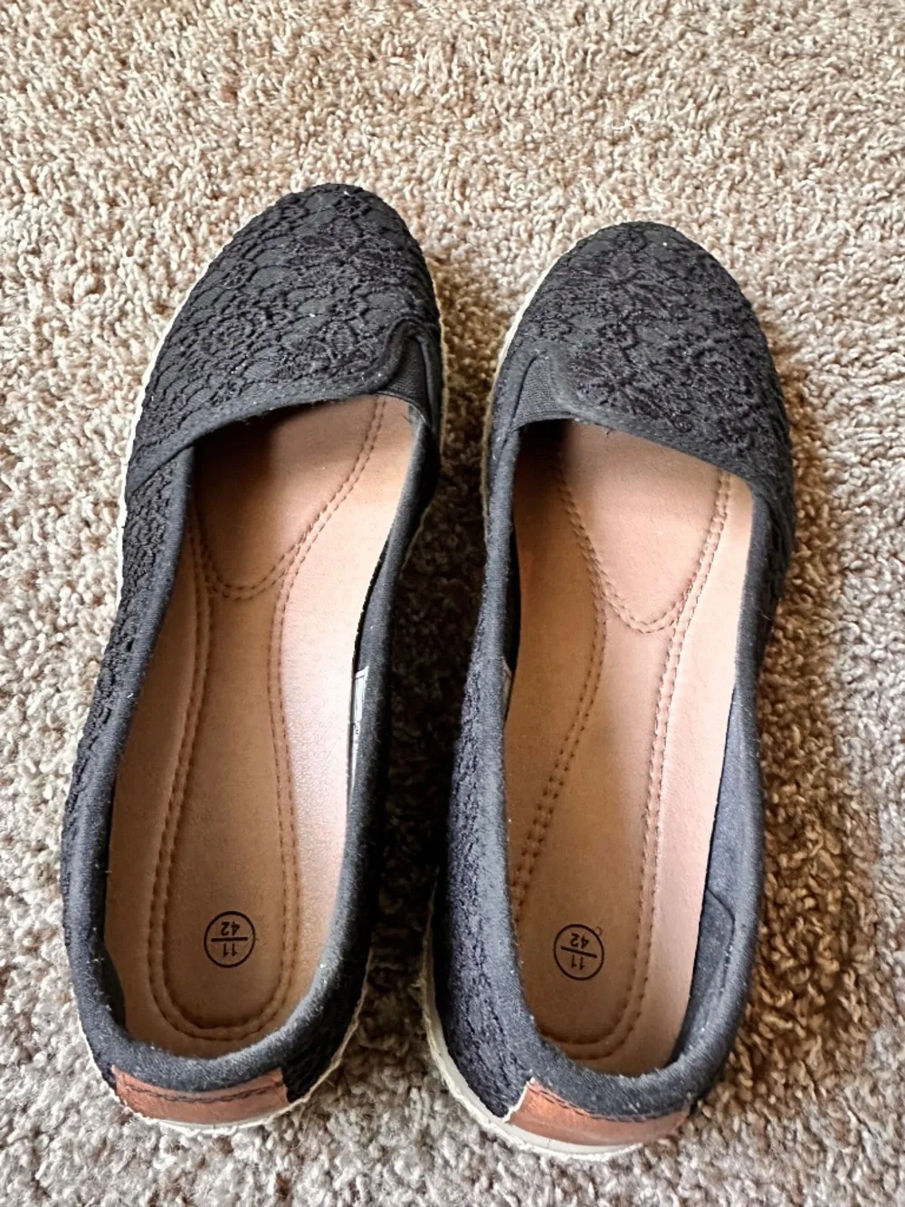 Black espadrille